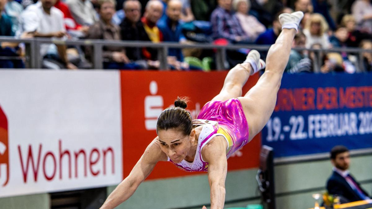 Oksana, la mamma guerriera della ginnastica: a 50 anni gareggia e sogna Los Angeles