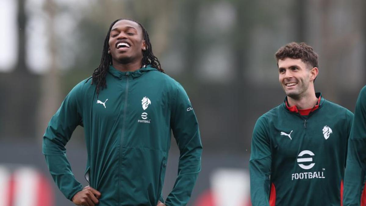 Leao e Pulisic fanno pace: stretta di mano e scuse a Milanello. Cosa si sono detti