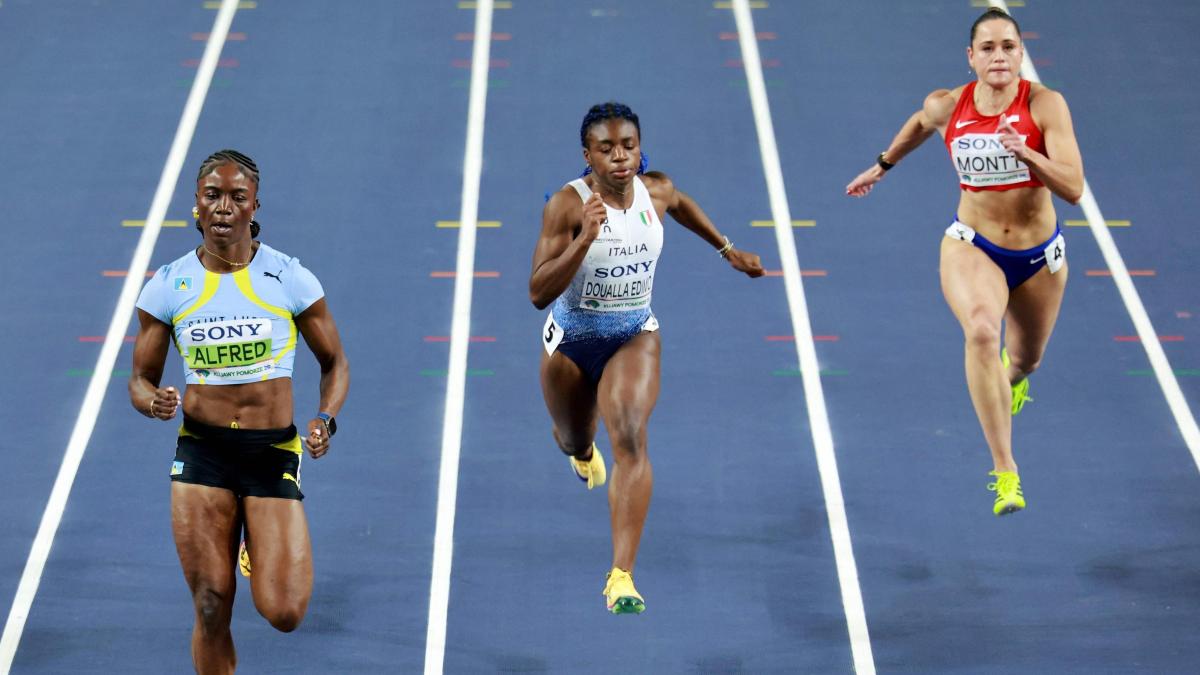 Doualla: “Nessuno mi tratta da piccola. Al rito della matricola Battocletti è stata brava, mi ha tagliato pochi capelli ”