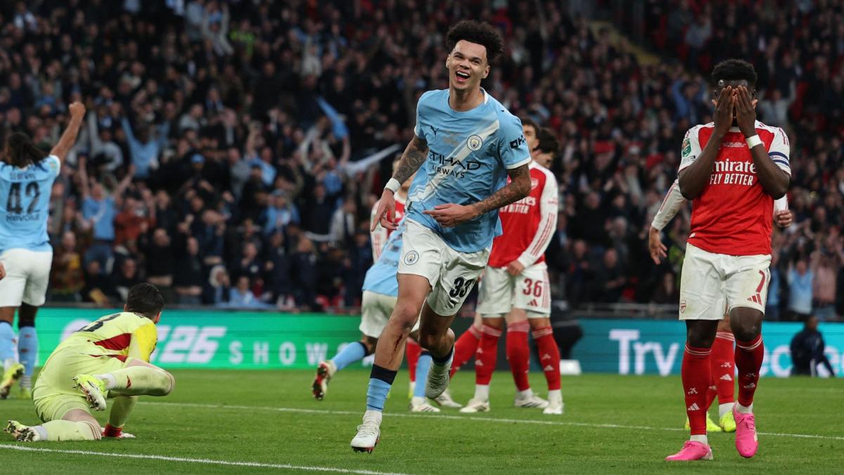 Disastro Kepa, due gol di O'Reilly e Pep solito cannibale: Arsenal battuto, al City la Carabao Cup