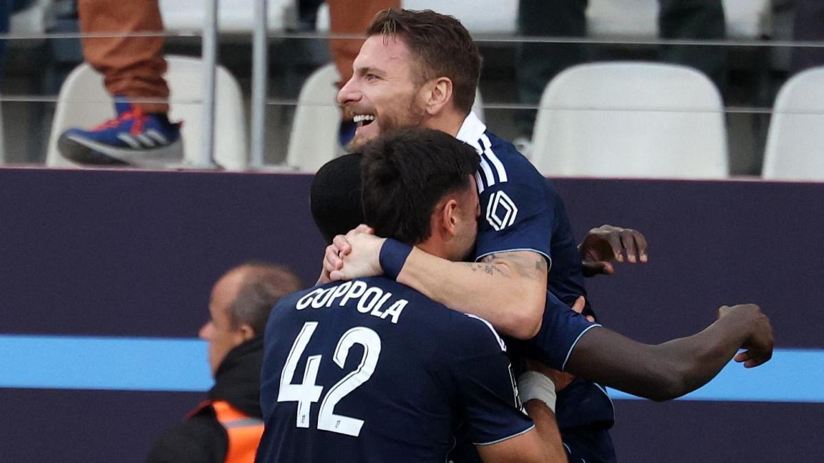 "Si è tolto un peso", "Non ha mai mollato": Parigi festeggia il primo gol francese di Immobile