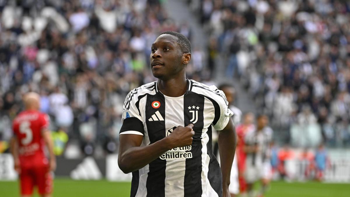 Juve, Kolo Muani apre al ritorno: gli scenari per l'estate