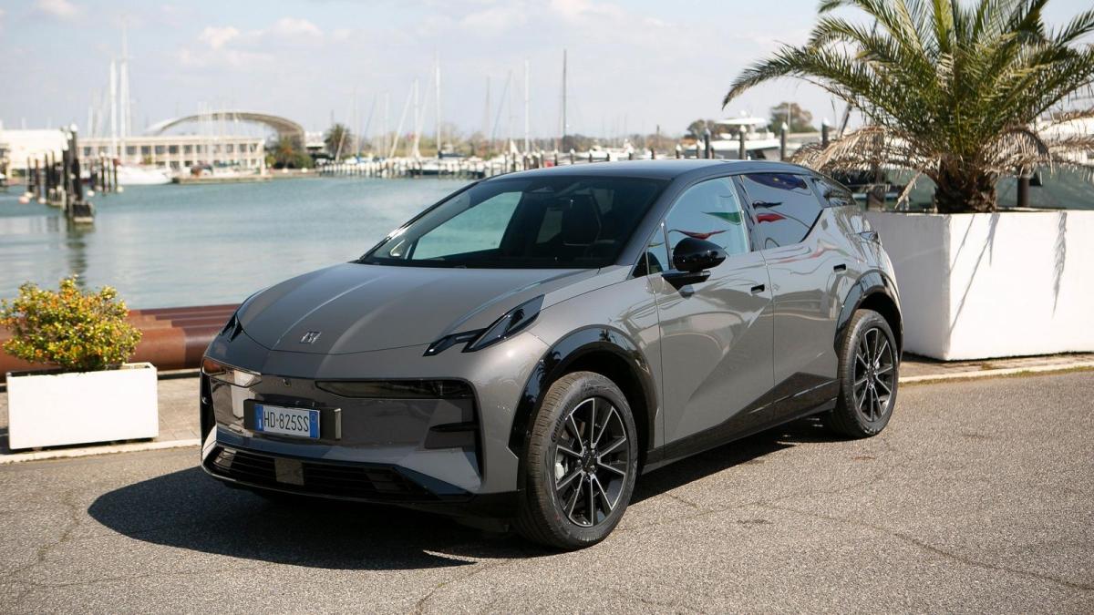 Zeekr X: come va il Suv compatto elettrico