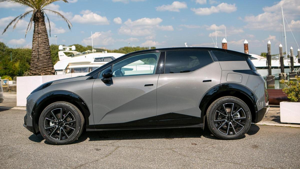 Zeekr X Rwd Long Range: pregi e difetti del Suv compatto elettrico
