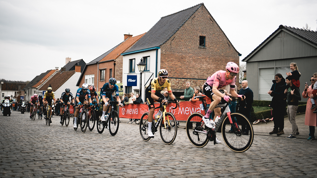 LIVE Giro delle Fiandre: ci sono tutti i fantastici 4, sarà uno show