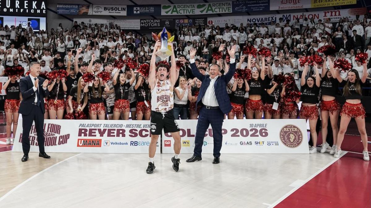 Tutto esaurito, la scuola da tifare e una regina: anche Venezia ha la sua March Madness