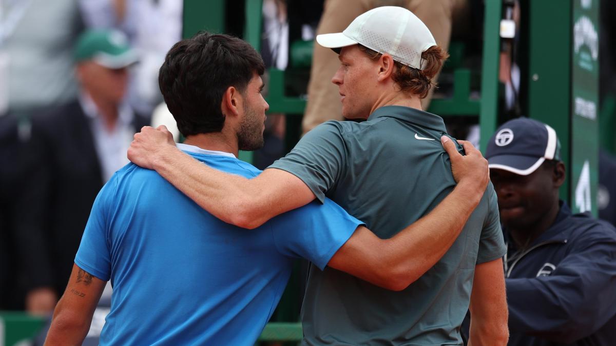 Il forfait di Alcaraz, assist per l'allungo di Sinner: Jannik a Roma da n.1 e se gioca Madrid...