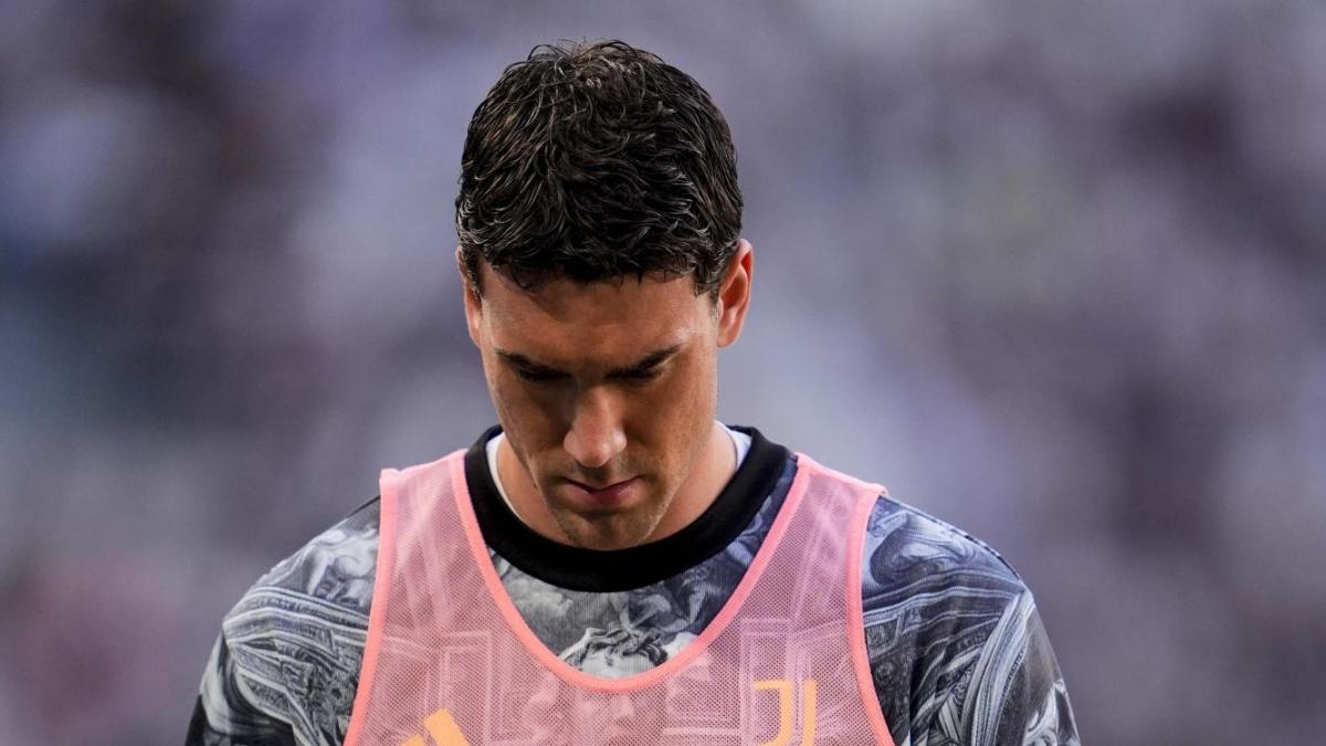 Juve, i tempi del rientro di Vlahovic: col Milan punta la panchina. E sul mercato...