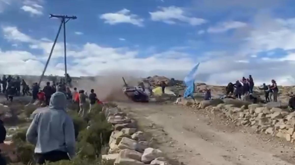 tragedia al rally di cordoba in argentina auto sulla folla un morto e tre feriti