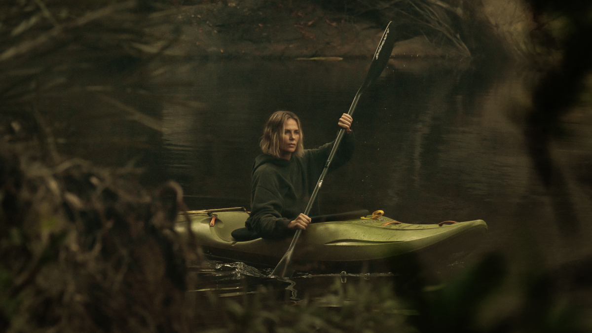 apex il nuovo thriller con charlize theron e taron egerton 232 su netflix