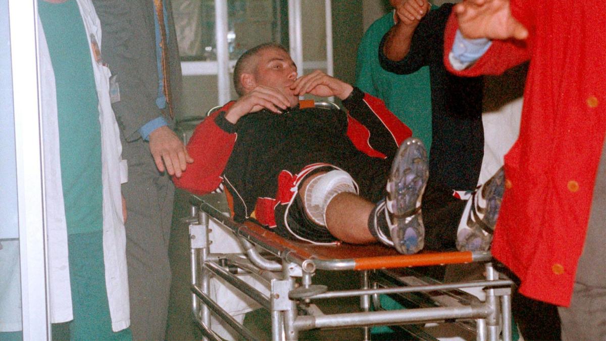 vendetta ultr224 una bomba carta esplode all arechi e la fiorentina sprofonda