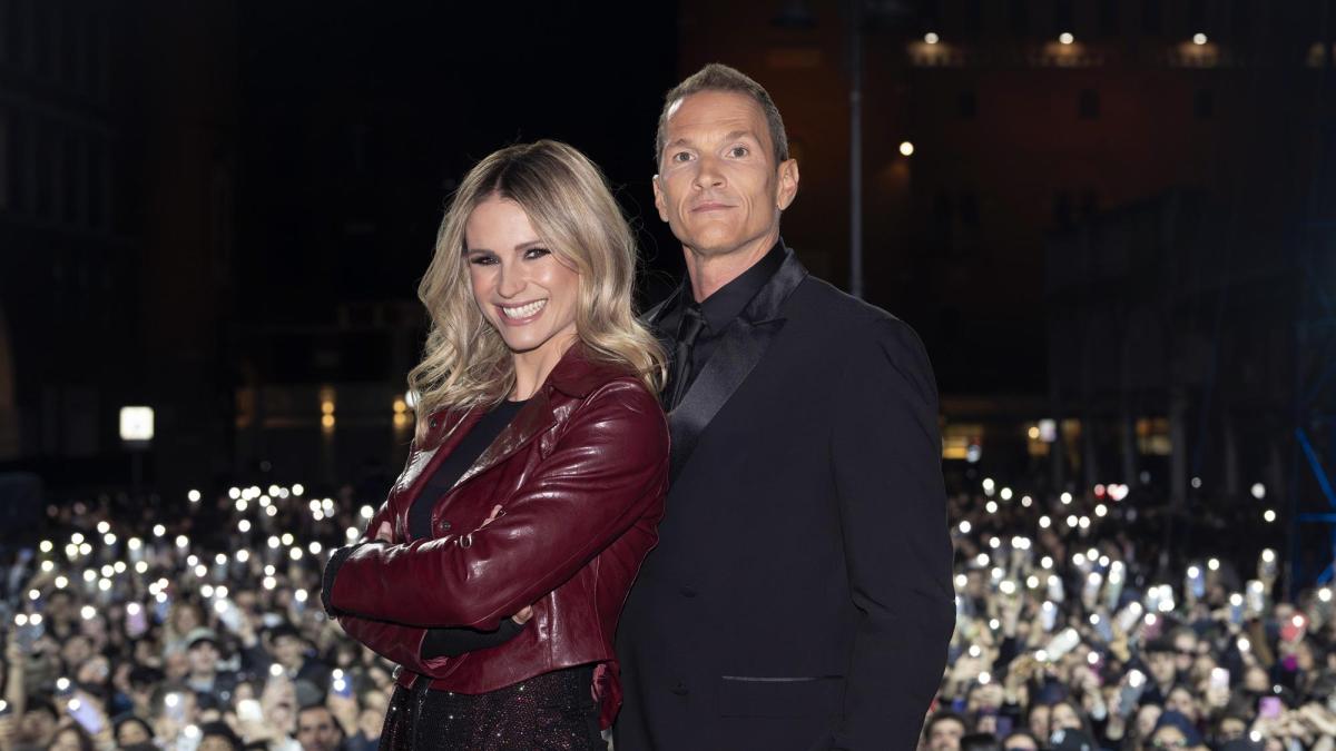 tim battiti live spring con michelle hunziker e alvin su canale 5 i cantanti del 6 maggio