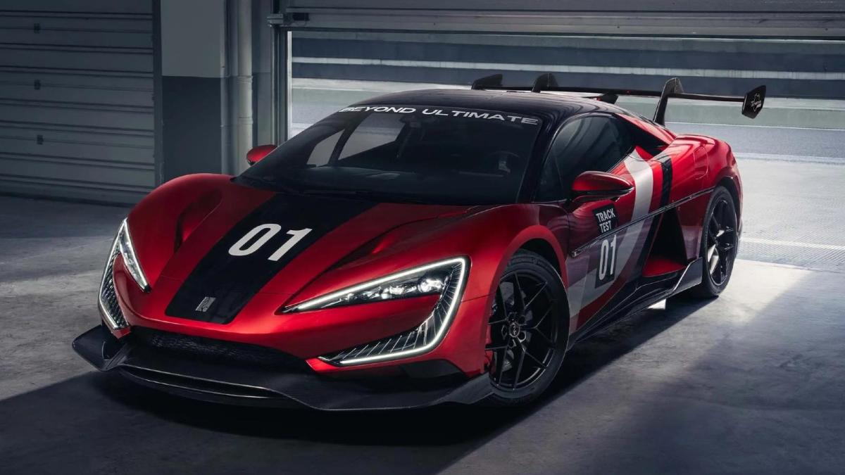 byd yangwang u9 xtreme l auto elettrica dei record costa quasi mille dollari per cavallo