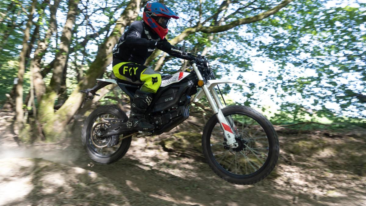 Zero XE, l'offroad elettrica facile. Come va fuoristrada e in città