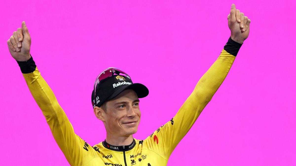 giro bagno di folla per la presentazione squadre in bulgaria vingegaard qui per vincere