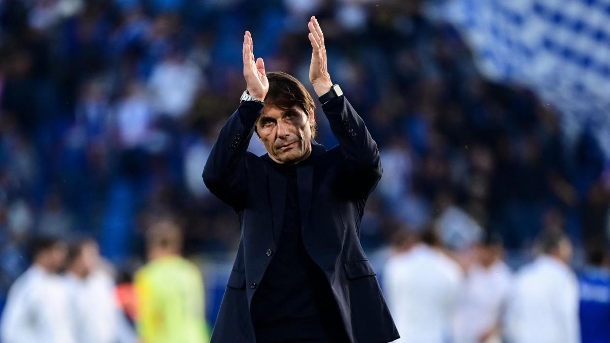 napoli il futuro di conte tre motivi per andarsene e tre per restare
