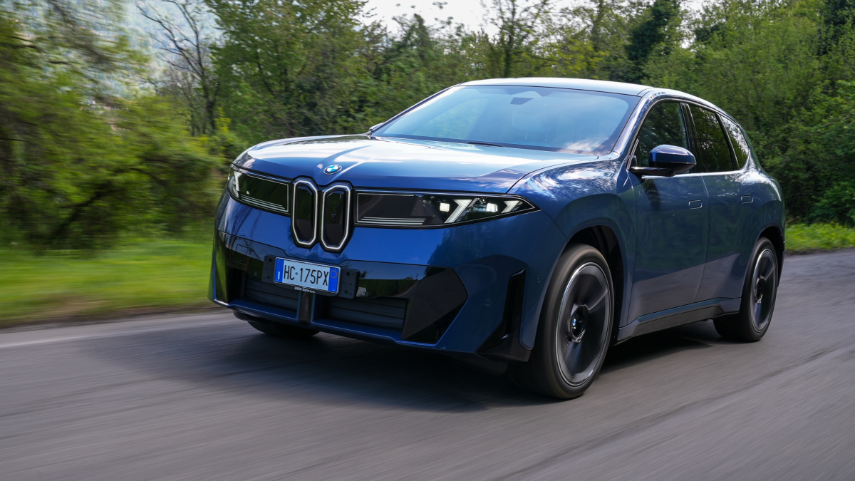 bmw ix3 232 davvero un salto generazionale come va e quanto consuma