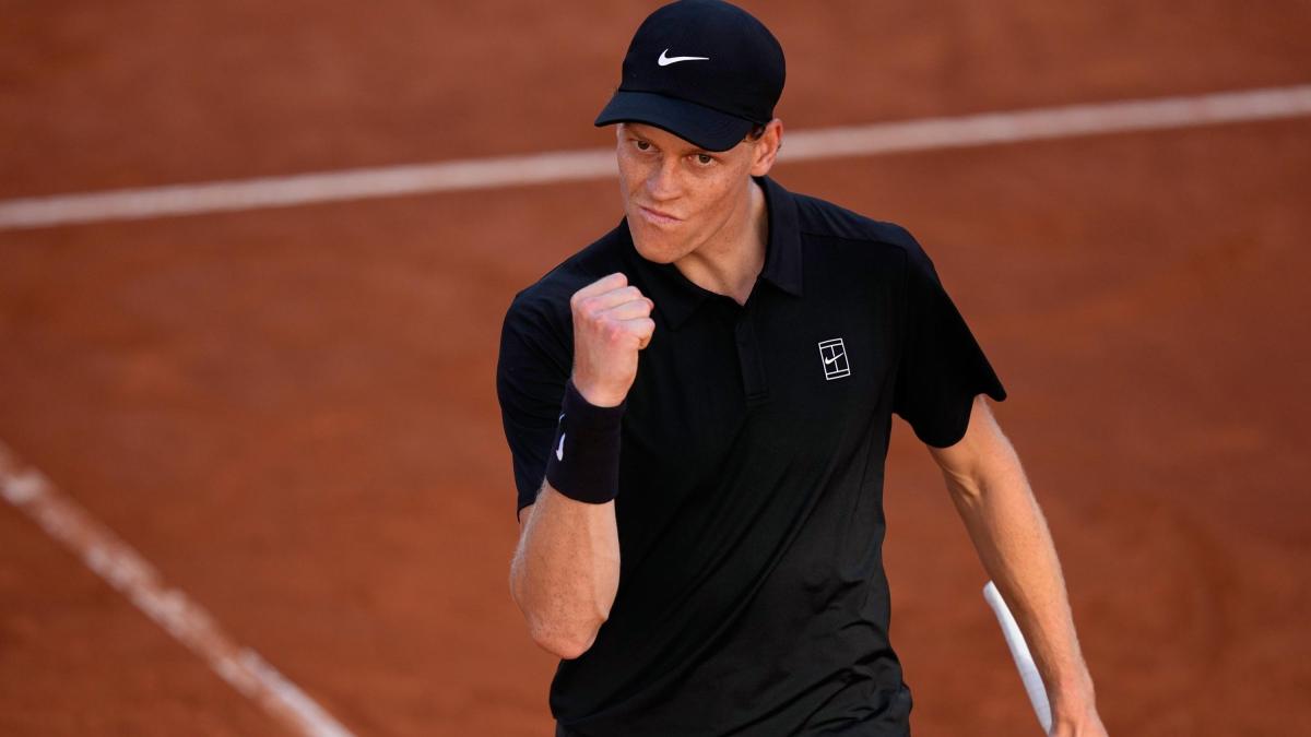 Sinner: "Mi piace leggere e compro la Gazzetta. Ma le pagine di tennis le salto, so già tutto..."