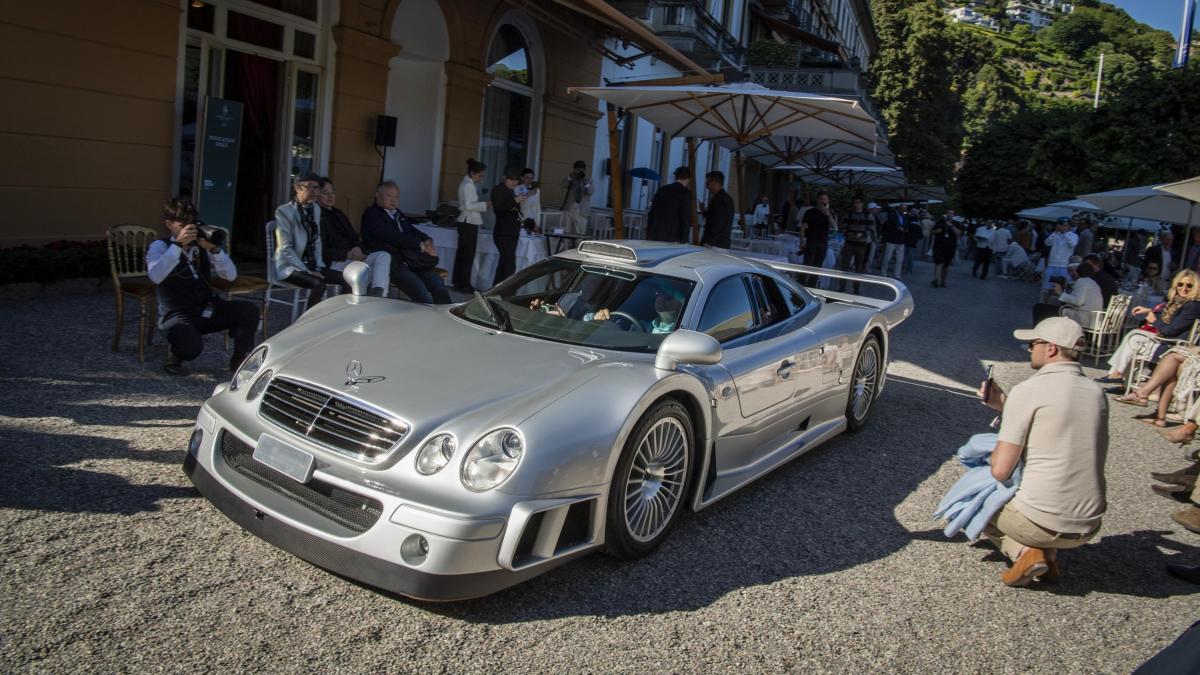 Mercedes Clk Gtr: è lei l'ultima vera auto da corsa con la targa?