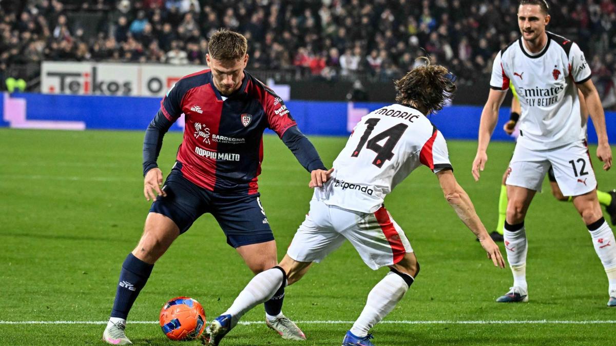 live alle 2045 milan cagliari le ultime allegri conferma nkunku pisacane punta su esposito da Gazzetta.it live alle 2045 milan cagliari le ultime allegri conferma nkunku pisacane punta su esposito