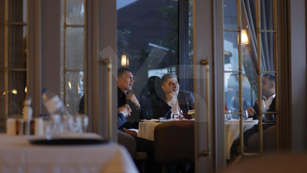Maldini può ripartire dalla Turchia. Incontro con un candidato presidente del Fenerbahçe: porta Leao?