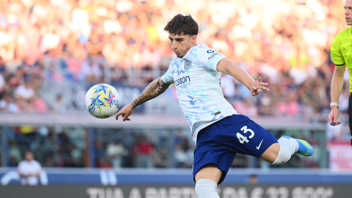 Il papà giocava nel Bologna di Ballardini, il nonno era un idolo rossoblù: ma ora è l'Inter a godersi Cocchi