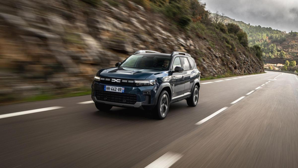 dacia bigster eco g 150 4x4 con la trazione integrale e il gpl arriva dappertutto da Gazzetta.it dacia bigster eco g 150 4x4 con la trazione integrale e il gpl arriva dappertutto