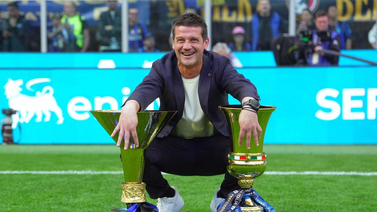 inter ok il modulo 232 giusto perch233 chivu andr224 avanti col 3 5 2 da Gazzetta.it inter ok il modulo 232 giusto perch233 chivu andr224 avanti col 3 5 2