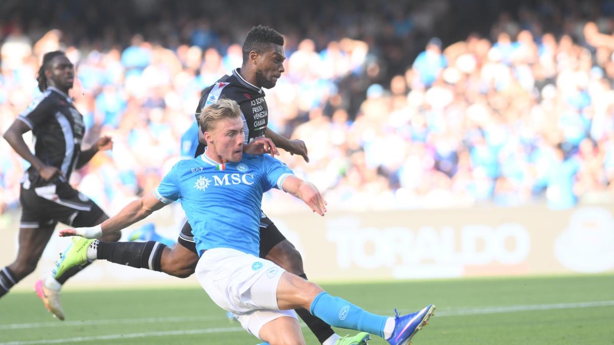 napoli udinese le pagelle magia di de bruyne lampi di hojlund 7 atta poco ispirato 5