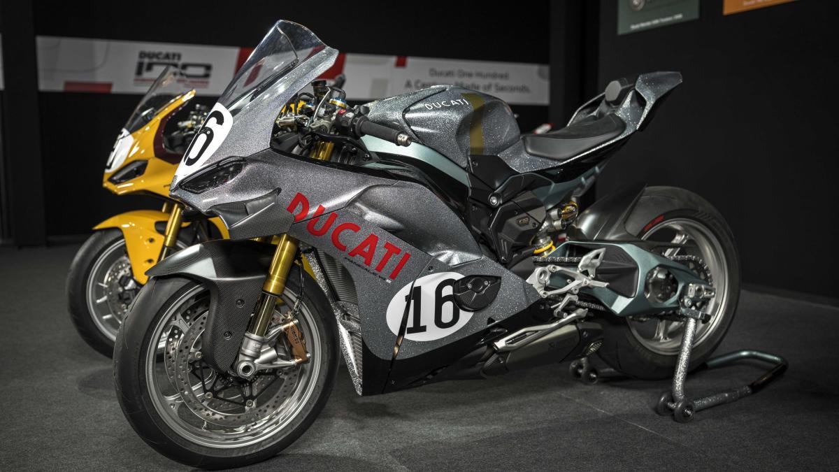 Ducati Collezione 100, dieci colori storici e sorpresa in MotoGP. Livrea speciale