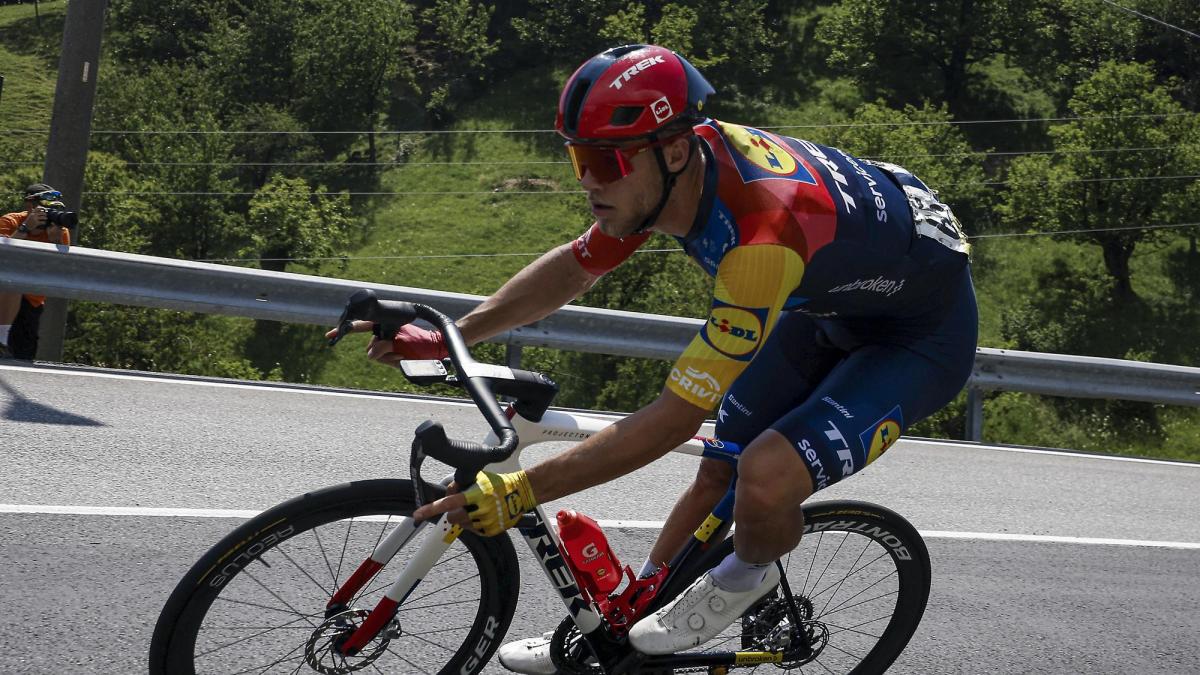 italiani al giro tre vittorie ma quante beffe dalle volate di milan alla fuga di caruso