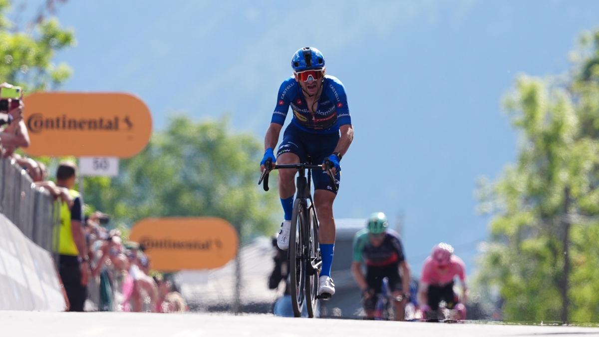 giro le pagelle ciccone la maglia azzurra vale 75 calvario arensman 45 da Gazzetta.it giro le pagelle ciccone la maglia azzurra vale 75 calvario arensman 45