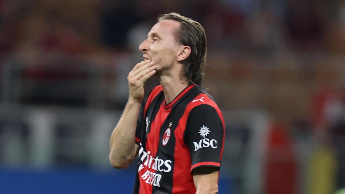 bivio modric fra il pressing di ibra e la tentazione mourinho da Gazzetta.it bivio modric fra il pressing di ibra e la tentazione mourinho