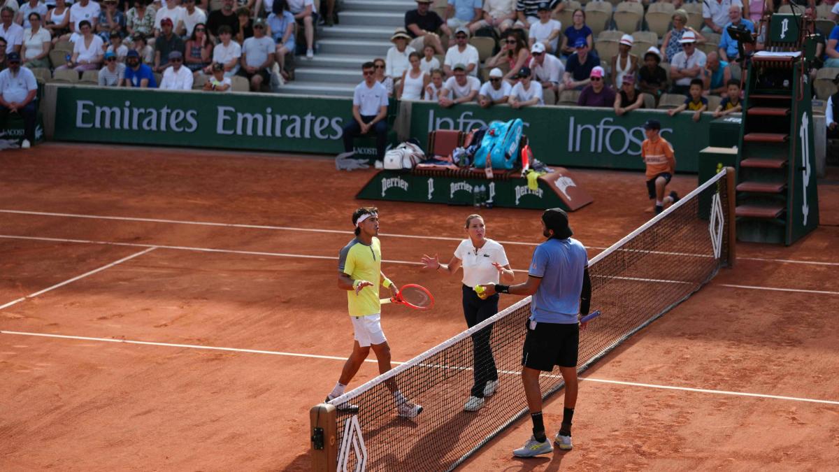 Berrettini batte anche l'arbitro Tourte. Ecco perché tra gli azzurri e la francese non scorre buon sangue