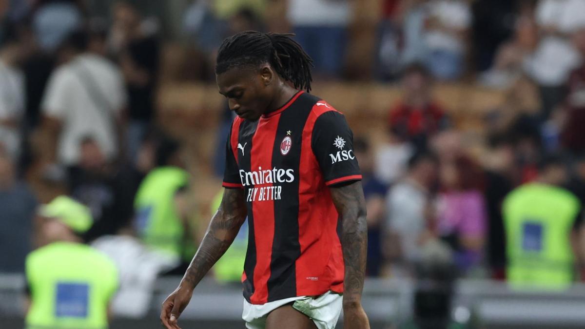 Leao saluta il Milan: "Ho dato tutto, voglio una nuova sfida in un altro campionato"