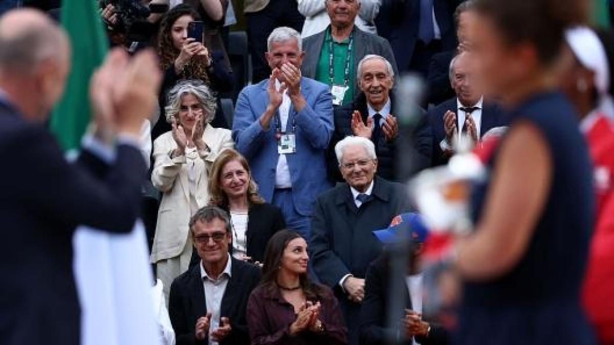 oggi 232 festa la repubblica compie 80 anni e lo sport ne 232 una colonna che insegna educazione