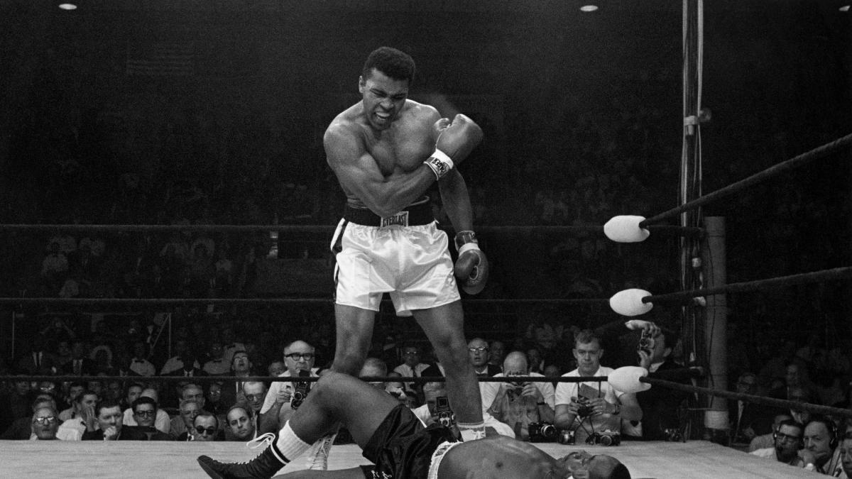 dieci anni senza muhammad ali come ha cambiato la boxe e come ha cambiato il mondo