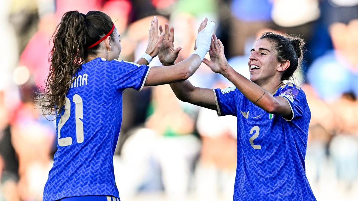 Qualificazioni Mondiali, Italia ancora in corsa: 3-0 alla Serbia, il primo posto si decide in Svezia