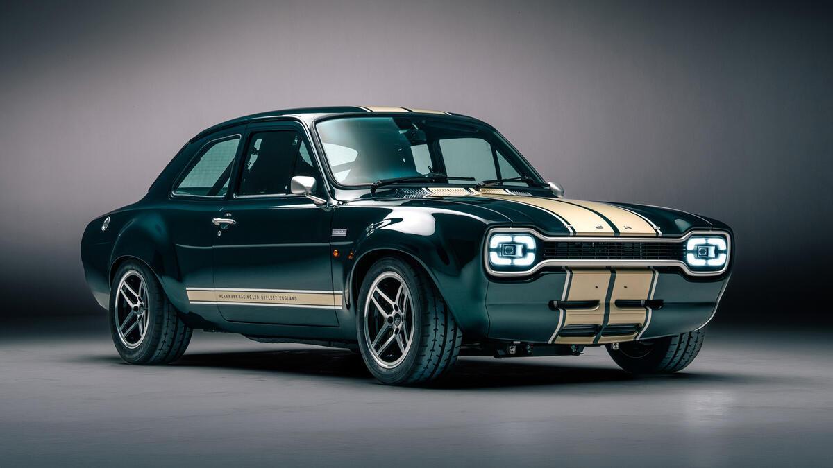Ford Escort RS, il mito torna e gira a 10.000 giri