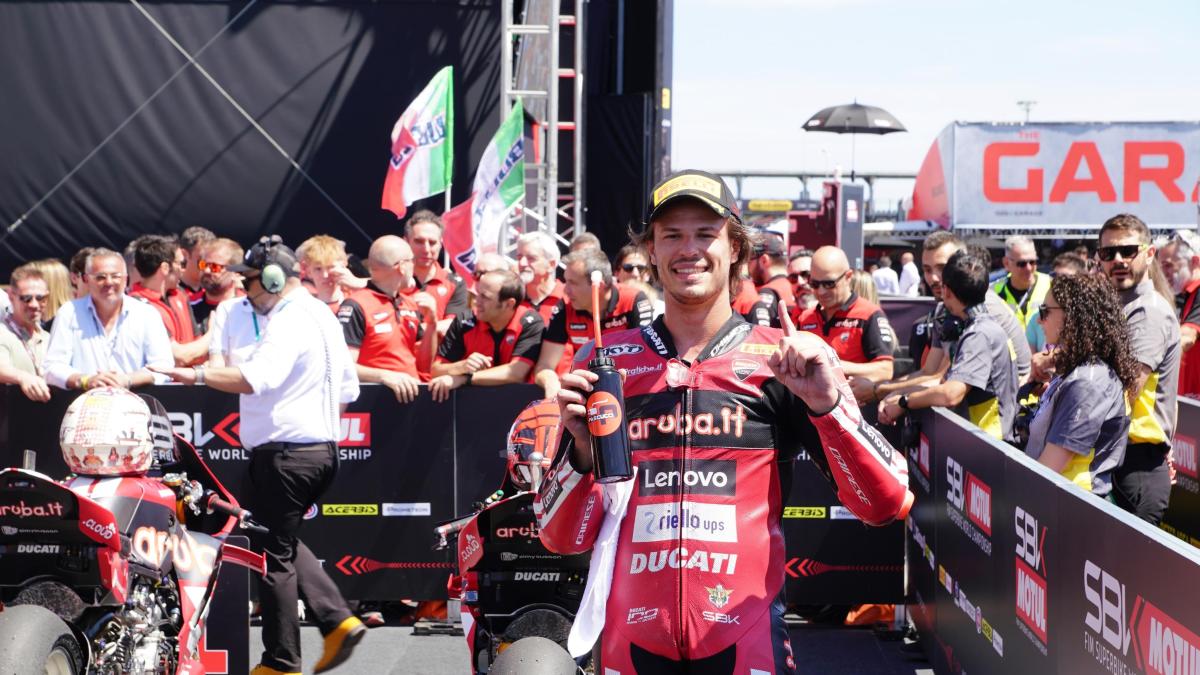 Superbike Misano, Bulega: "Fare tripletta qui sarebbe speciale"