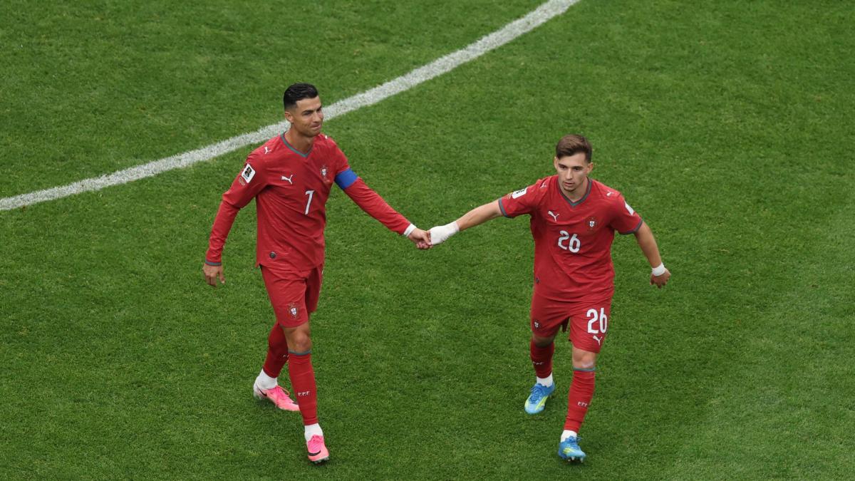 concei231ao non siamo obbligati a passare il pallone a cr7 e in portogallo non ci stanno da Gazzetta.it concei231ao non siamo obbligati a passare il pallone a cr7 e in portogallo non ci stanno