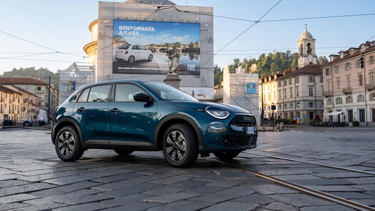 fiat 600 debutta con cambio manuale e solo a benzina caratteristiche e prezzo da Gazzetta.it fiat 600 debutta con cambio manuale e solo a benzina caratteristiche e prezzo