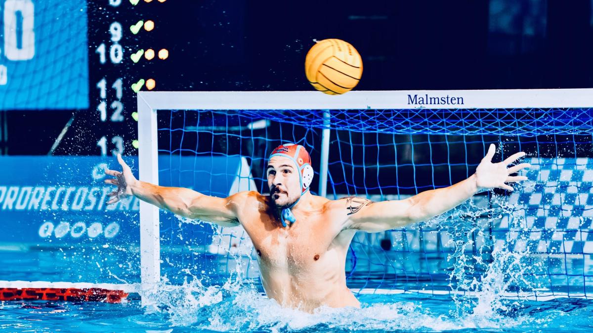 Lo scatto della Pro Recco: 1-0 nella serie scudetto col Brescia