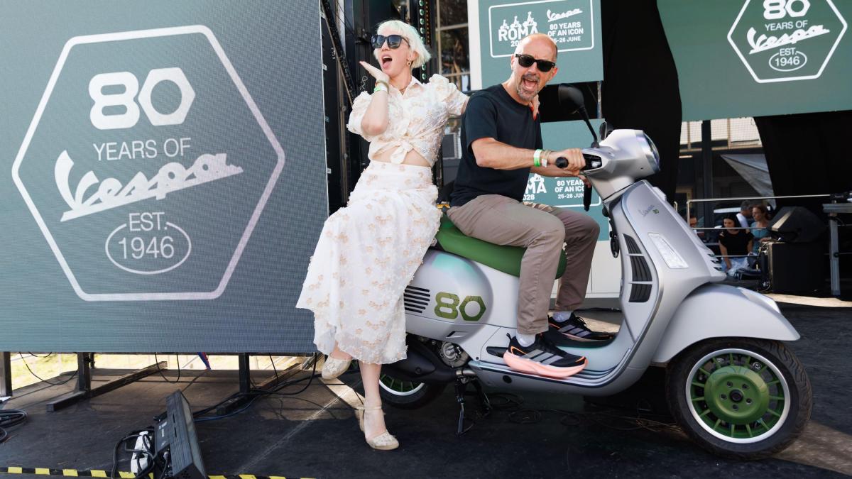 vespa edizione ottantesimo 1946 esemplari speciali