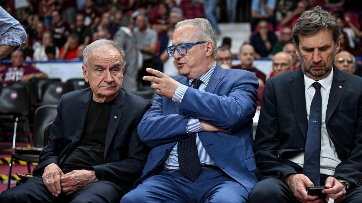 basket inizia l8217era delle due romane ma i club vogliono essere pi249 coinvolti