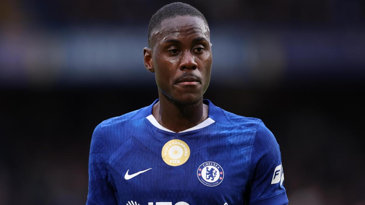 Inter, due difensori da prendere: Solet scende, Chalobah sale. Ed è sfida col Como...
