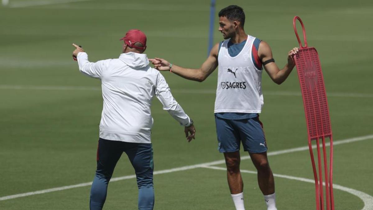 gon231alo ramos ora c 232 anche l ufficialit224 col milan fino al 2031