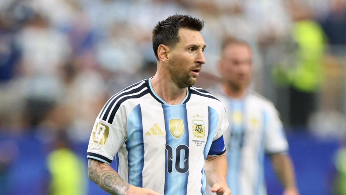 LIVE A mezzanotte Argentina-Capo Verde, le ufficiali: Scaloni con Messi-Lautaro contro la cenerentola