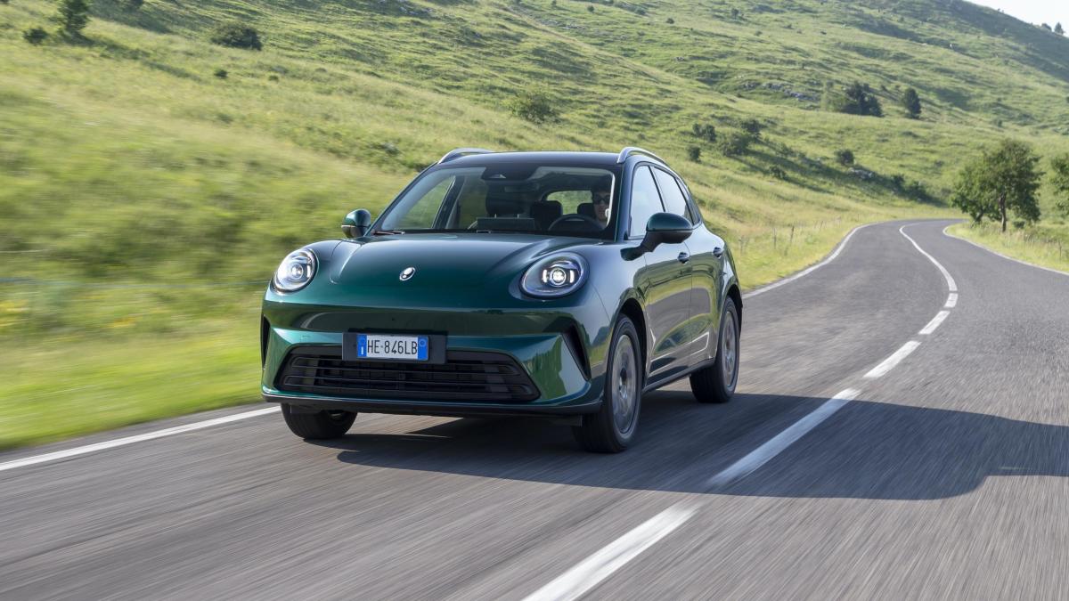 Gwm Ora 5, la prova della full hybrid: come va, consumi e prezzi