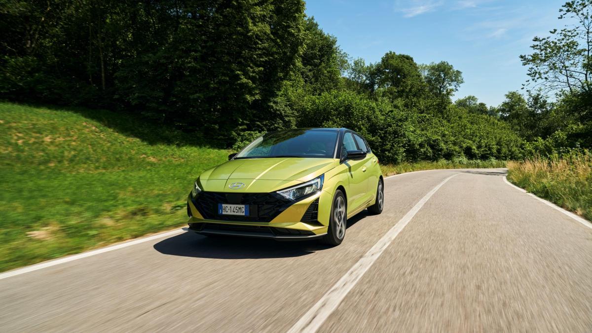 hyundai i20 la piccola tecnologica a cui non manca nulla da Gazzetta.it hyundai i20 la piccola tecnologica a cui non manca nulla